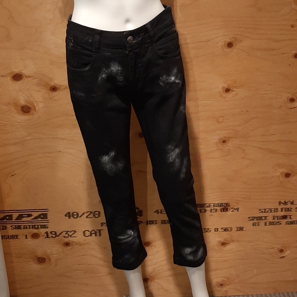 black paint for pants